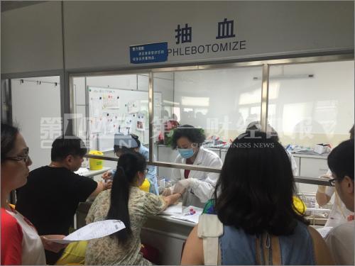 赤腳醫(yī)生最新補助政策,關于赤腳醫(yī)生最新補助政策的深度解讀