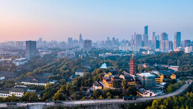 南京土地拍賣最新動態(tài)，城市發(fā)展與土地市場迎新篇章