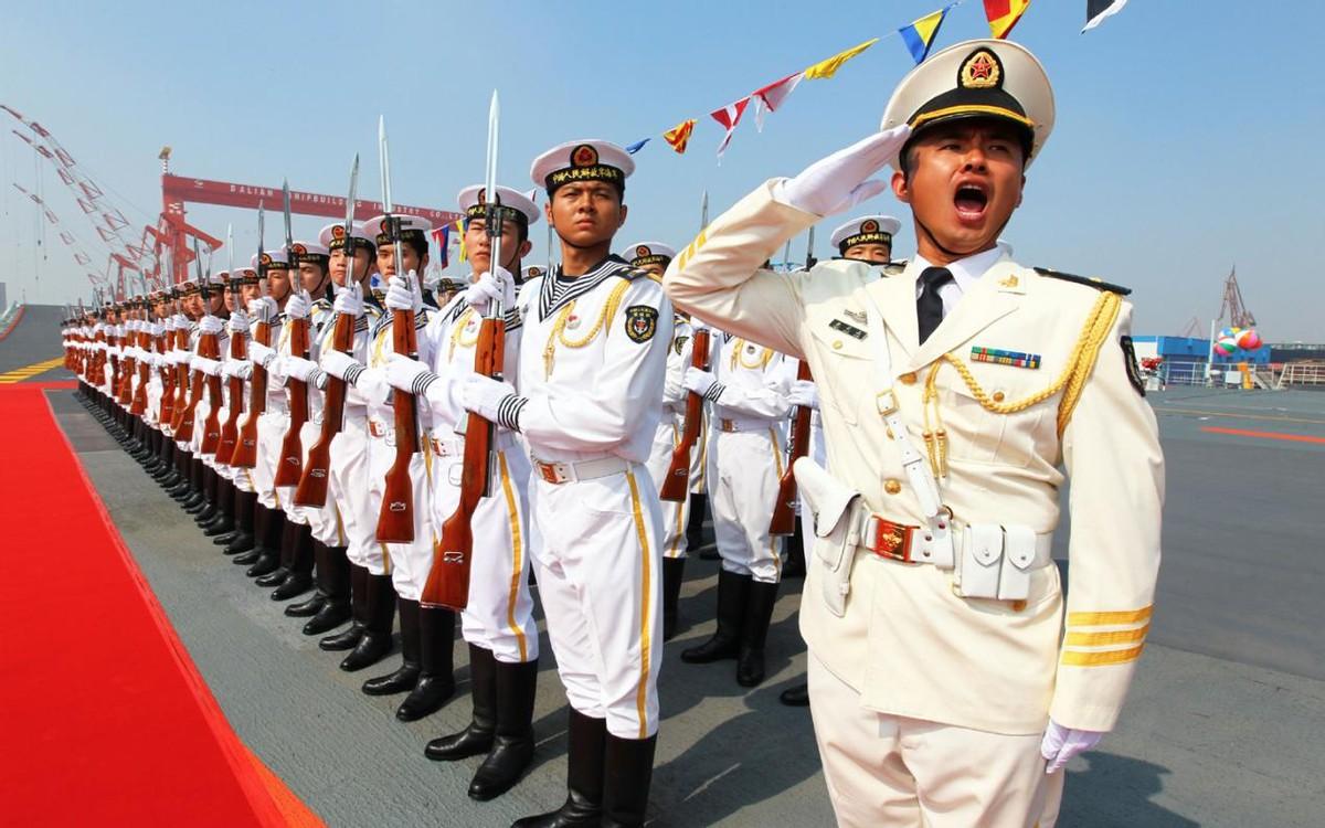 全球軍事變革前沿領(lǐng)域探索，最新軍事動(dòng)態(tài)與趨勢(shì)分析