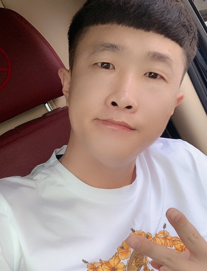 張二嫂最新動(dòng)態(tài)揭秘，時(shí)代前沿的足跡探索者