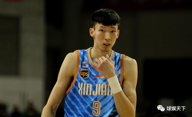 新疆男籃核心周琦展現不屈斗志，最新動態(tài)引領球隊邁向新高峰